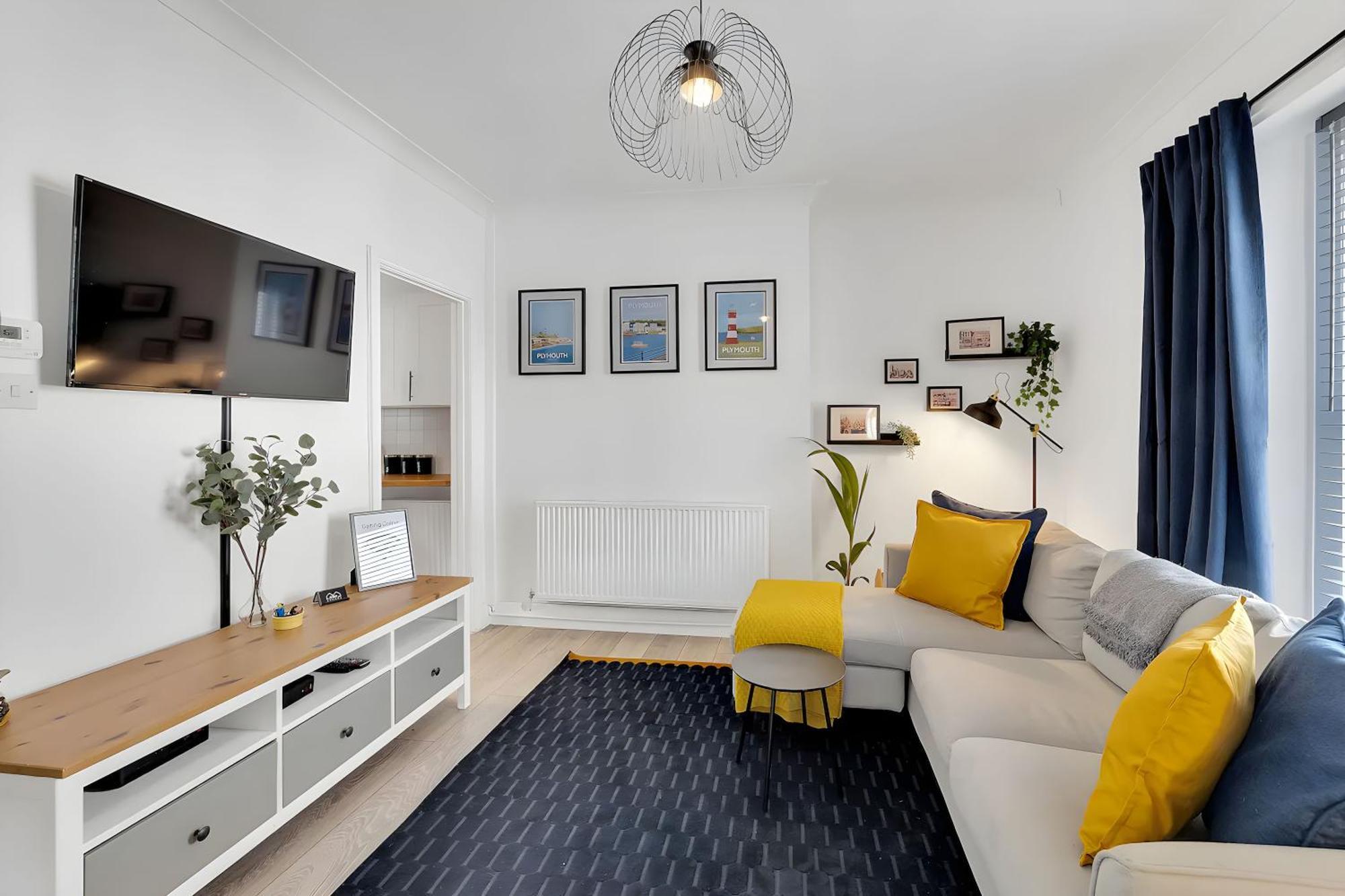 City Centre 2 Bedroom Apt - Free Parking - Wifi - Smart Tv Plymouth Extérieur photo